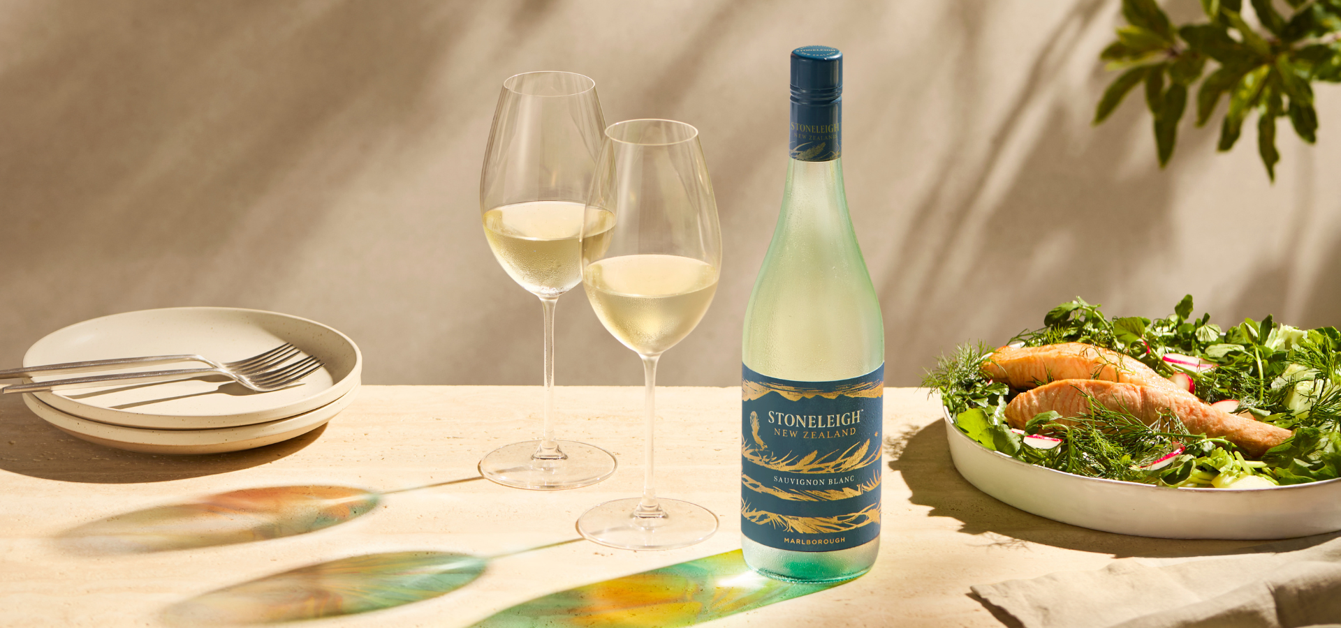 Stoneleigh Sauvignon Blanc Lifestyle Desktop